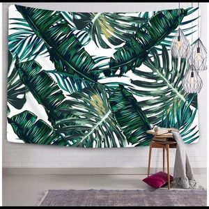 Wall tapestry: green leaf